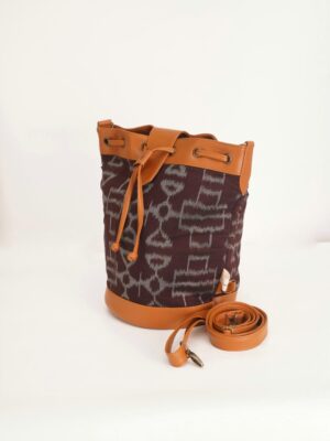 Manikan Bucket Bag