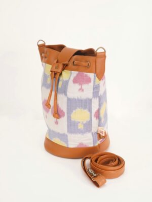 Manikan Bucket Bag