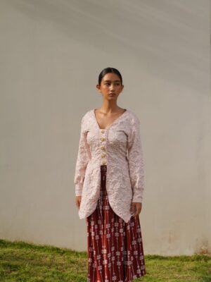 Kebaya Melati Jaquard  Unique button details